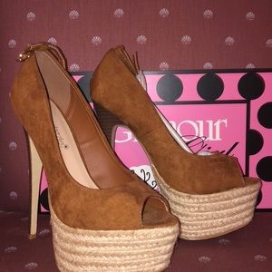 Brand new heels
